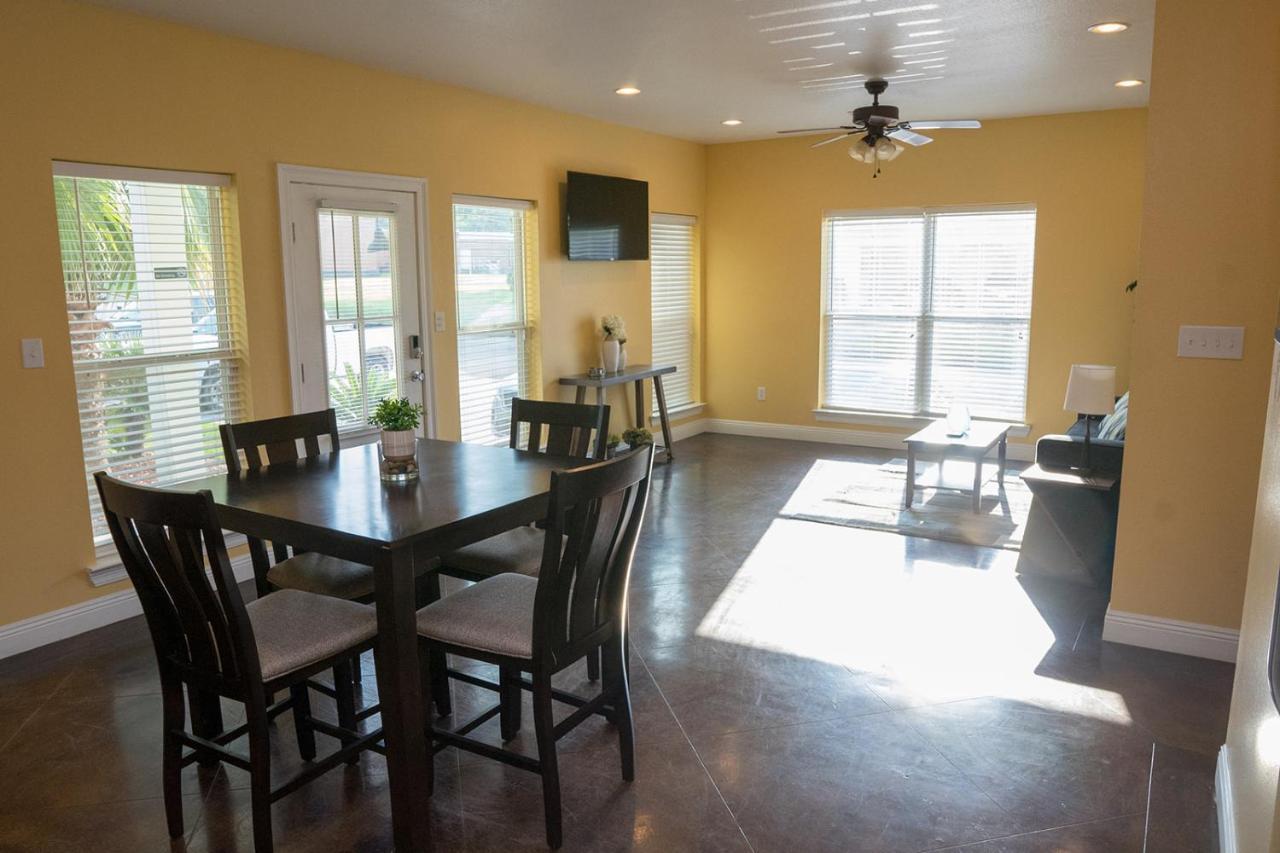 Serene 3Br Apartment 4Tvs Free Wi-Fi & Parking -E- Moss Point Exterior foto