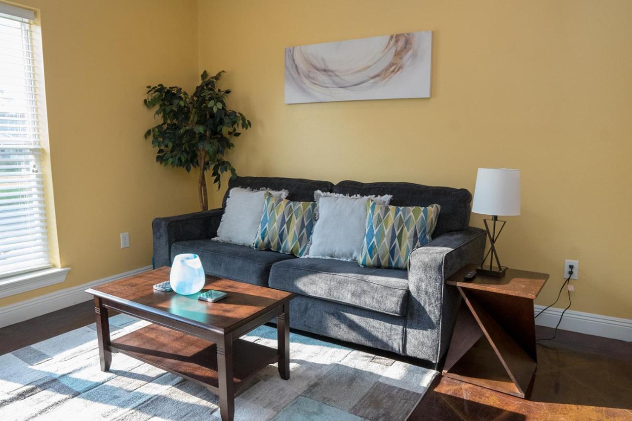 Serene 3Br Apartment 4Tvs Free Wi-Fi & Parking -E- Moss Point Exterior foto