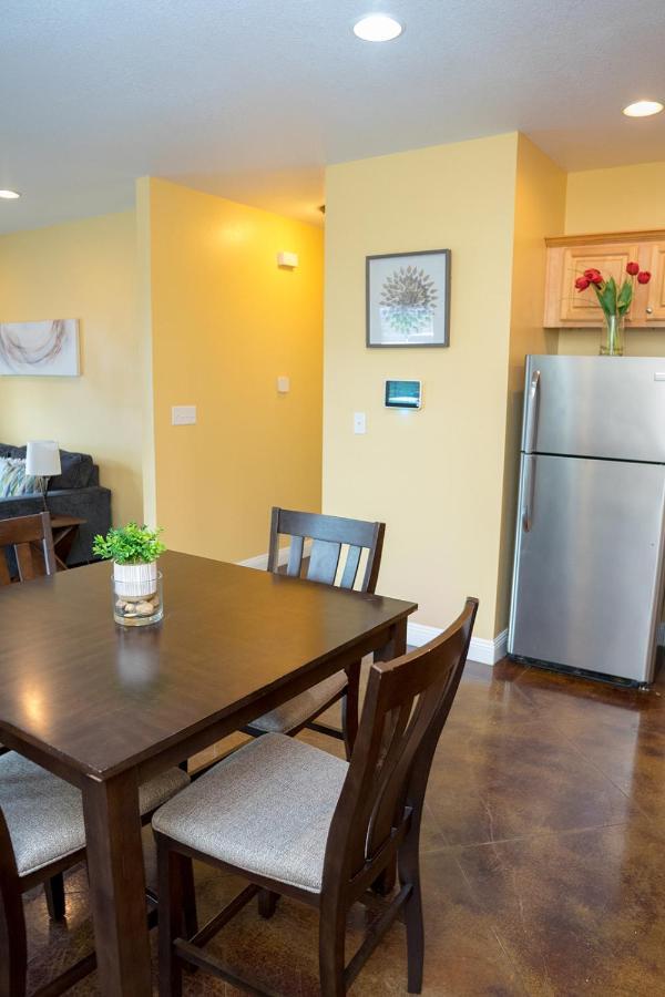 Serene 3Br Apartment 4Tvs Free Wi-Fi & Parking -E- Moss Point Exterior foto