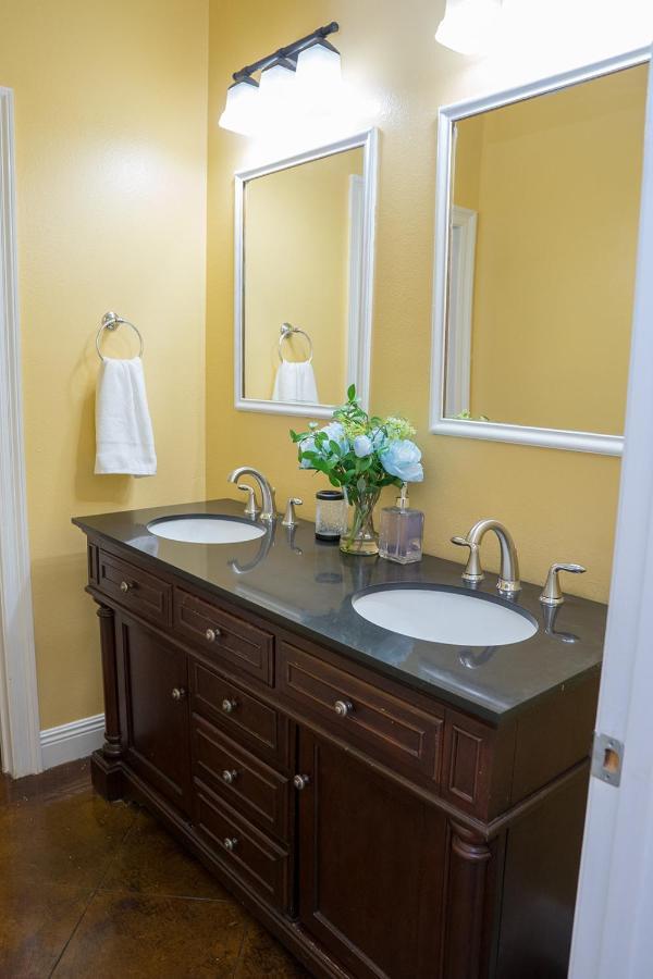 Serene 3Br Apartment 4Tvs Free Wi-Fi & Parking -E- Moss Point Exterior foto