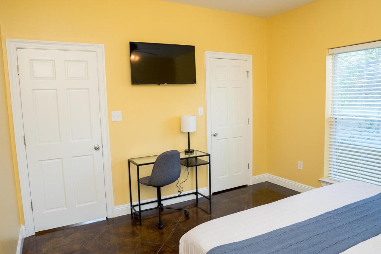 Serene 3Br Apartment 4Tvs Free Wi-Fi & Parking -E- Moss Point Exterior foto