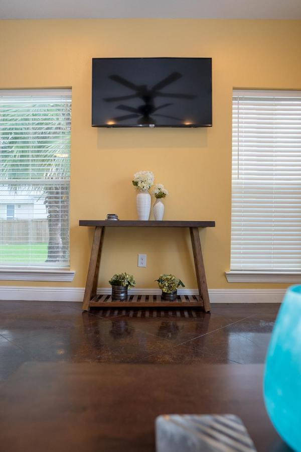 Serene 3Br Apartment 4Tvs Free Wi-Fi & Parking -E- Moss Point Exterior foto