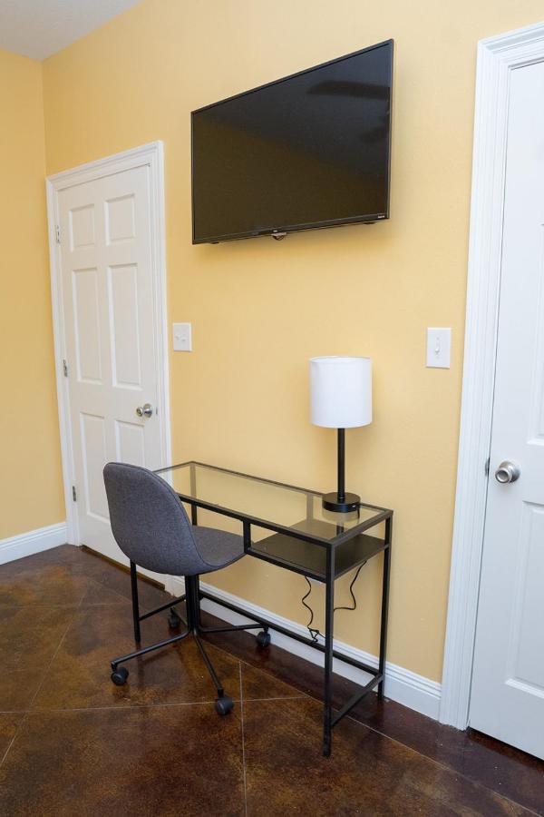 Serene 3Br Apartment 4Tvs Free Wi-Fi & Parking -E- Moss Point Exterior foto